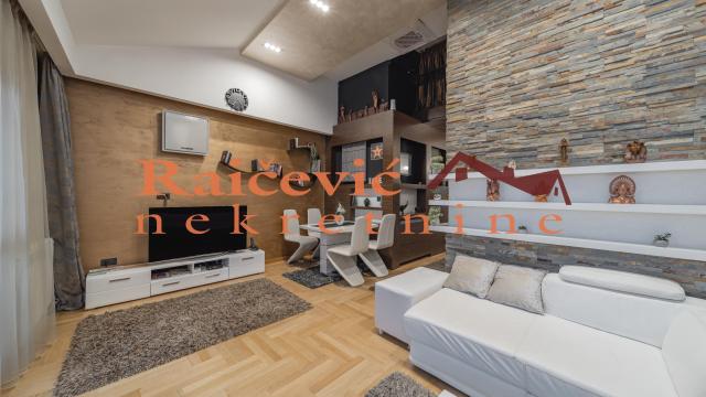 Stan, Trosoban, Prodaja, 80m2, Crveni krst, Vračar, Vojvode Supljikca