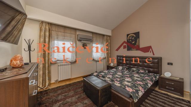 Stan, Trosoban, Prodaja, 80m2, Crveni krst, Vračar, Vojvode Supljikca