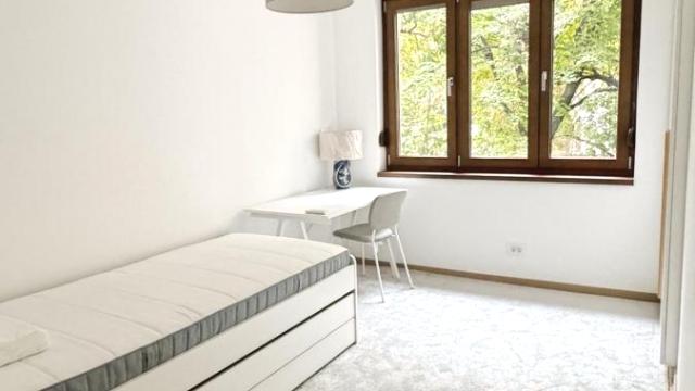 Stan, Trosoban, Izdavanje, 77m2, Dorćol, Stari grad, Drinčićeva