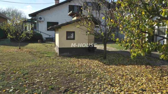 Kuća, Prodaja, 118m2, Josićko naselje, Gradska lokacija, Sombor