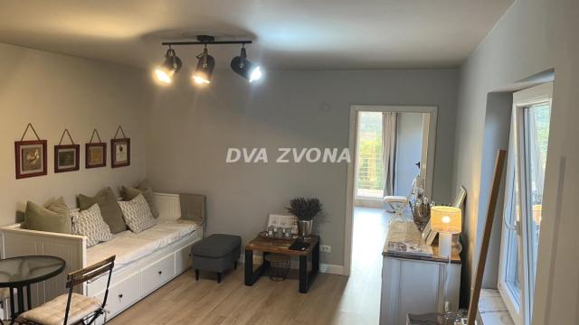 Kuća, Trosoban, Prodaja, 48m2, Fruška Gora, Okolno mesto, Sremski Karlovci