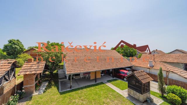 Kuća, Prodaja, 322m2, Mladenovac selo, Mladenovac, Smederevski put