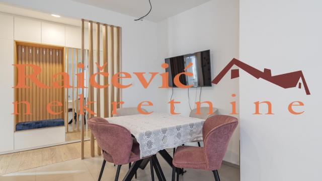 Stan, Trosoban, Prodaja, 136m2, Centar, Savski venac, Durmitorska