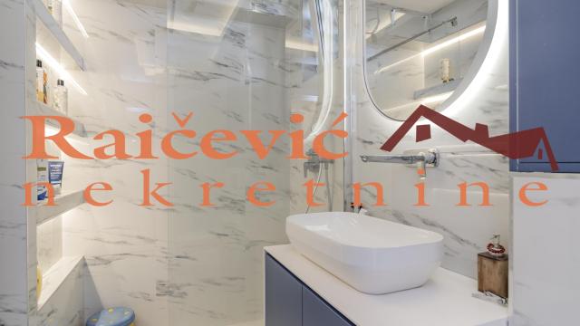 Stan, Trosoban, Prodaja, 136m2, Centar, Savski venac, Durmitorska