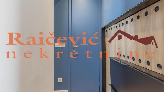 Stan, Trosoban, Prodaja, 73m2, Centar, Stari grad, Cika Ljubina