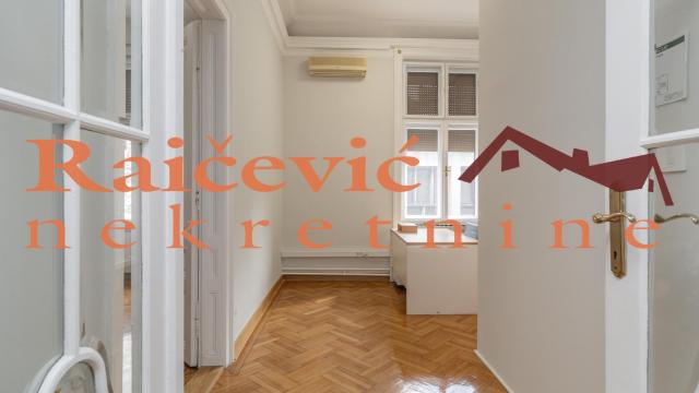 Stan, Prodaja, 239m2, Centar, Stari grad, Cara Urosa