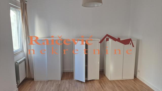 Stan, Troiposoban, Izdavanje, 98m2, Dorćol, Stari grad, Cara Dusana