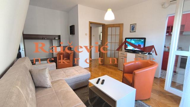 Stan, Dvosoban, Izdavanje, 57m2, Crveni krst, Vračar, Metohijska