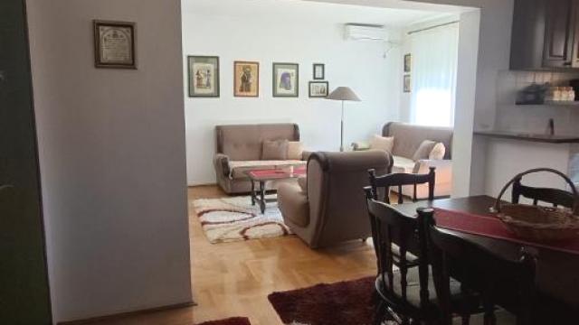 Stan, Dvoiposoban, Izdavanje, 60m2, Bele vode, Čukarica, Braće Vučković