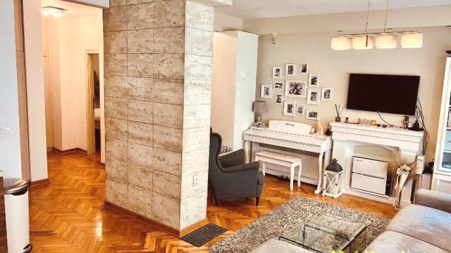 Stan, Troiposoban, Prodaja, 74m2, Crveni krst, Vračar, Kajmakčalanska