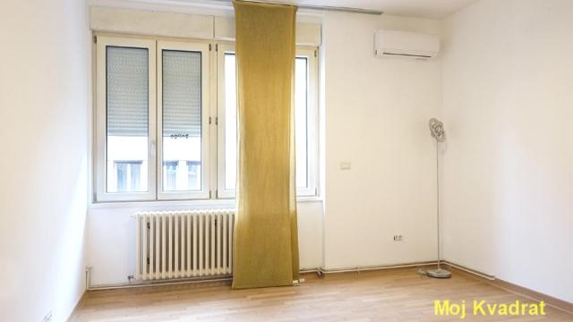 Stan, četvorosoban, Prodaja, 105m2, Krunska, Vračar, Kumanovska