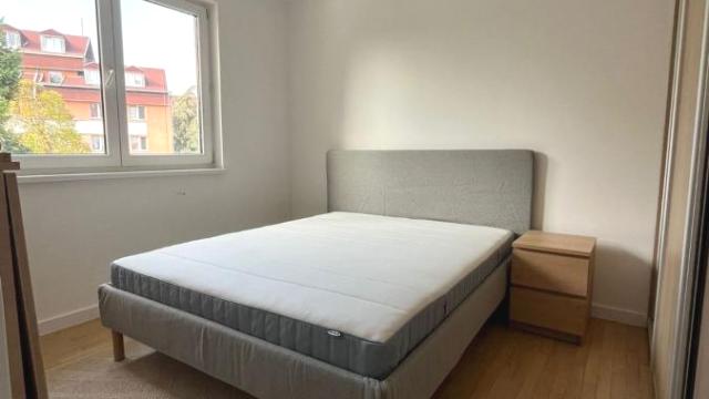 Stan, četvorosoban, Izdavanje, 77m2, Gradska bolnica, Zvezdara, Milana Grola