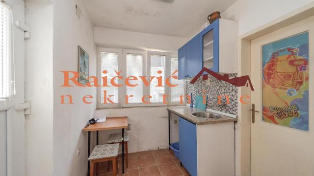 Stan, Jednoiposoban, Prodaja, 26m2, Čukarička padina, Čukarica, Radnicka