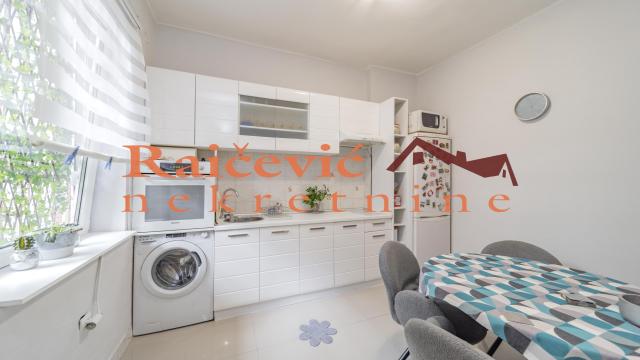 Stan, Dvosoban, Prodaja, 40m2, Djeram pijaca, Zvezdara, Branka Krsmanovica