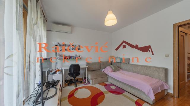 Stan, Petosoban, Prodaja, 142m2, Dedinje, Savski venac, Raska