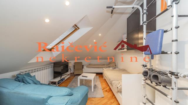 Stan, Petosoban, Prodaja, 160m2, Vukov Spomenik, Zvezdara, Bulevar kralja Aleksandra