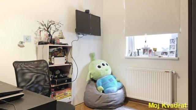 Stan, Troiposoban, Prodaja, 74m2, Crveni krst, Vračar, Kajmakčalanska