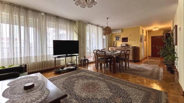 Stan, Trosoban, Prodaja, 86m2, Bulevar Arsenija Čarnojevića