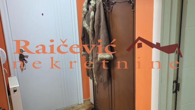 Stan, Jednoiposoban, Izdavanje, 37m2, Vojvode Vlahovića, Voždovac, Miljana Miljanica