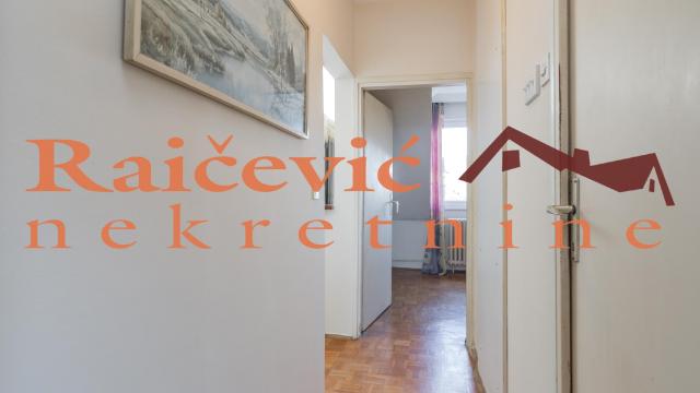 Stan, četvorosoban, Prodaja, 63m2, Bežanijska kosa 1, Novi Beograd, Ljubinke Bobic