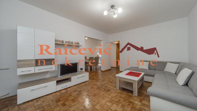 Stan, Troiposoban, Prodaja, 84m2, Bežanijska kosa 1, Novi Beograd, Marka Celebonovica