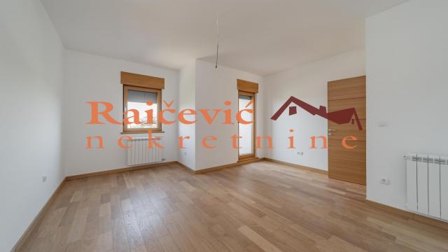 Stan, četvorosoban, Prodaja, 82m2, Trošarina, Voždovac, Milisava Djurovica