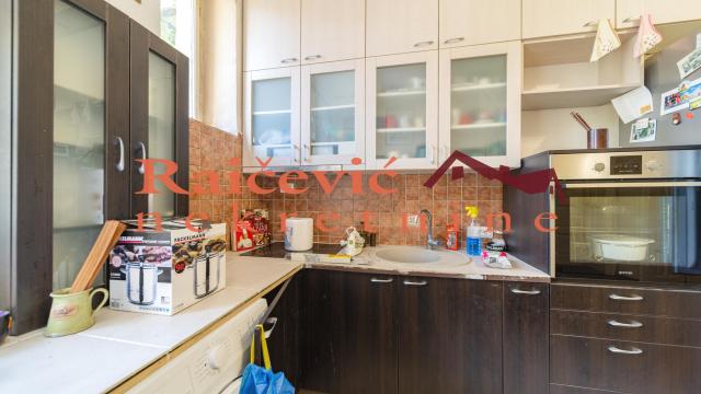 Stan, Trosoban, Prodaja, 74m2, Donji grad, Zemun, Dr Petra Markovica