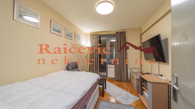 Stan, četvorosoban, Prodaja, 104m2, Gradska bolnica, Zvezdara, Cingrijina