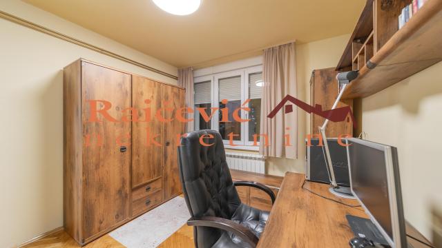 Stan, četvorosoban, Prodaja, 104m2, Gradska bolnica, Zvezdara, Cingrijina