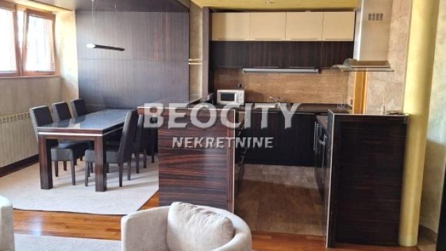 Stan, Trosoban, Izdavanje, 90m2, Hram svetog Save, Vračar, Patrijarha Varnave