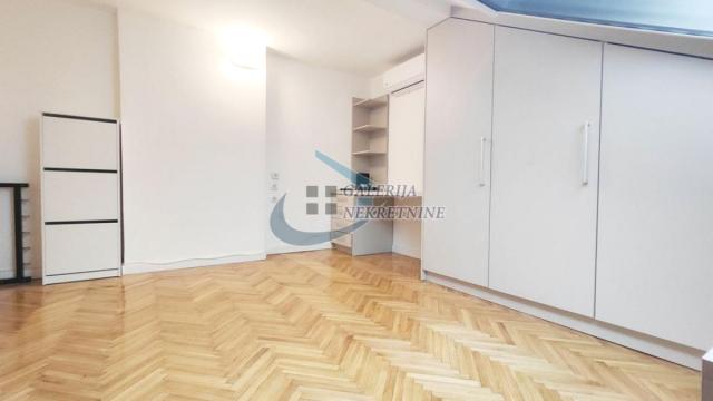 Stan, Jednosoban, Izdavanje, 26m2, Centar, Savski venac, Humska