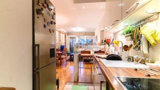 Stan, Trosoban, Prodaja, 62m2, Kej, Zemun, Klare Cetkin