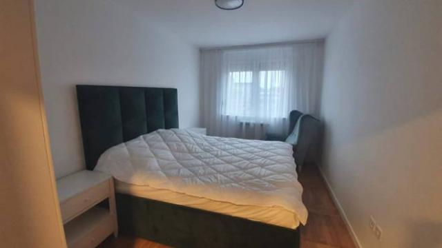 Stan, Dvosoban, Izdavanje, 52m2, Držićeva