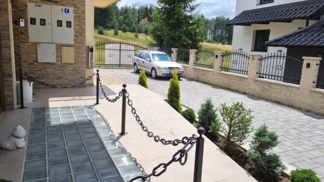 Kuća, Petosoban i veći, Prodaja, 499m2, Zlatibor