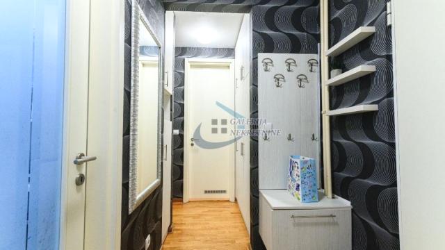 Stan, Trosoban, Prodaja, 68m2, Blok 67 (Belvil), Novi Beograd, Jurija Gagarina