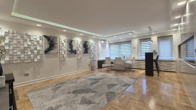 Stan, četvorosoban, Izdavanje, 144m2, Gospodar Jovanova