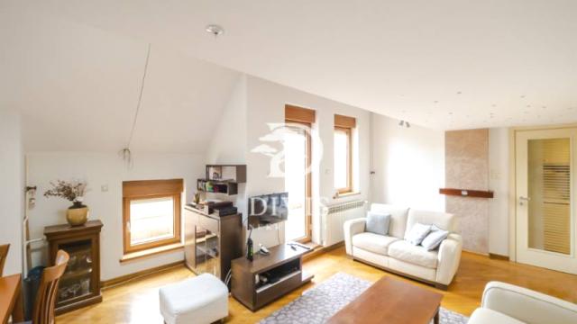 Stan, četvorosoban, Izdavanje, 110m2, Požarevačka