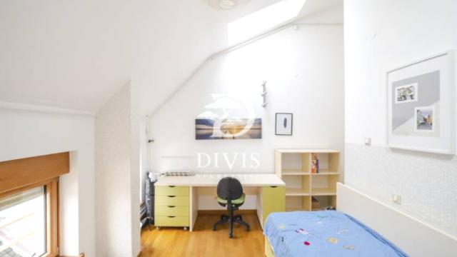 Stan, četvorosoban, Izdavanje, 110m2, Požarevačka