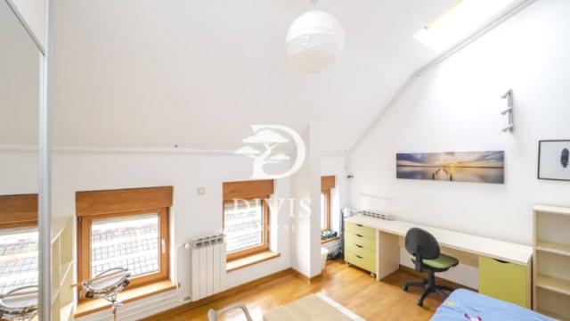 Stan, četvorosoban, Izdavanje, 110m2, Požarevačka