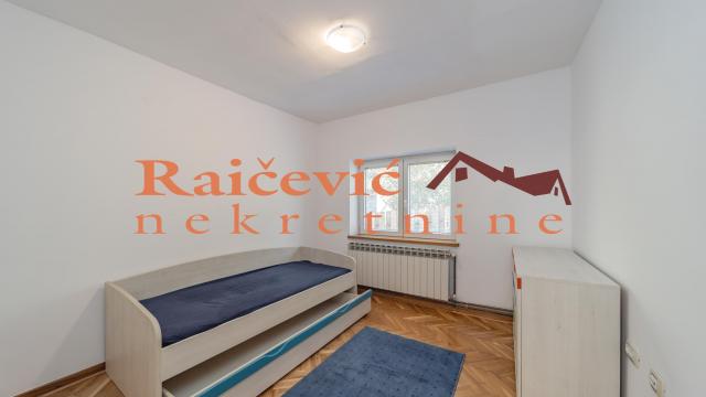 Stan, Trosoban, Izdavanje, 89m2, Višnjica, Palilula, Isaka Njutna