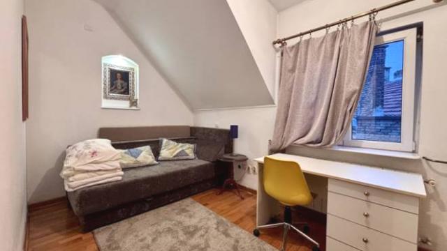 Stan, četvorosoban, Prodaja, 96m2, Palmotićeva