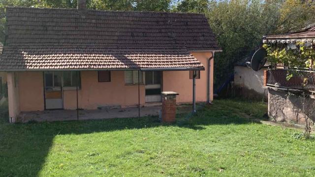Kuća, Petosoban i veći, Prodaja, 110m2, Veliki Crljeni, Lazarevac, Veliki Crljeni