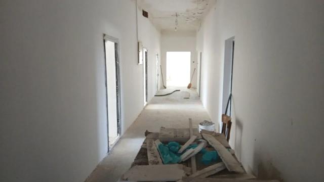 Poslovni prostor, Petosoban i veći, Prodaja, 2500m2, Titel