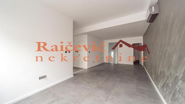 Poslovni prostor, Trosoban, Prodaja, 72m2, Olimp, Zvezdara, Milana Rakica