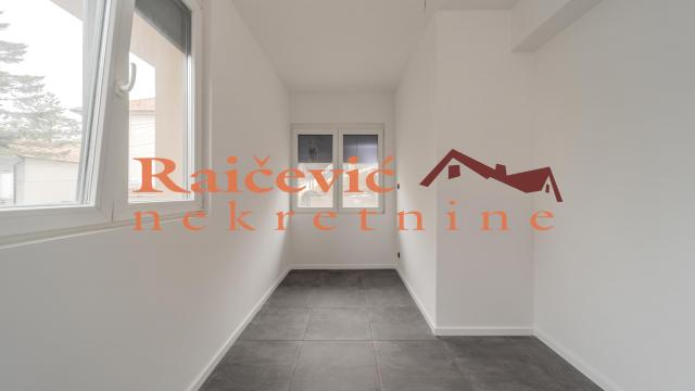 Poslovni prostor, Trosoban, Prodaja, 72m2, Olimp, Zvezdara, Milana Rakica