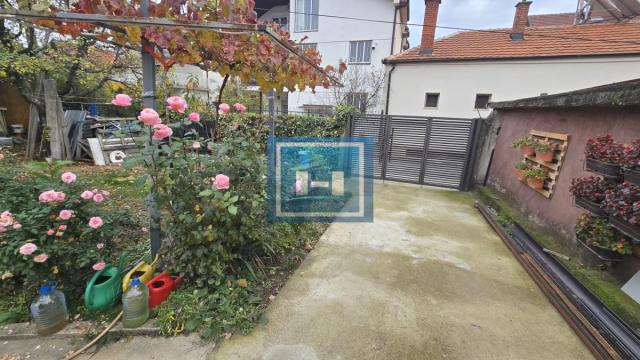 Kuća, Prodaja, 135m2, Centar, Gradska lokacija, Vranje