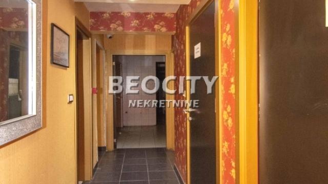 Poslovni prostor, četvorosoban, Izdavanje, 245m2, Bulevar kralja Aleksandra, Zvezdara, Jovana Ćirilova