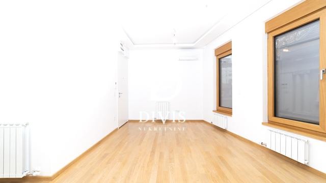 Stan, Trosoban, Prodaja, 73m2, Dubljanska