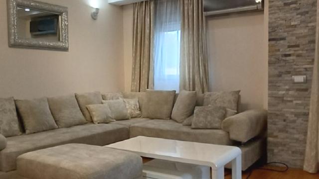 Stan, Trosoban, Izdavanje, 68m2, Kneza Višeslava