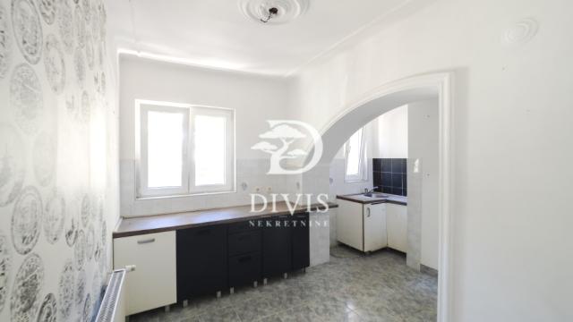 Stan, Trosoban, Izdavanje, 75m2, Ljubomira Stojanovića